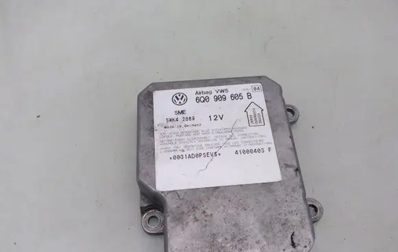 Volkswagen PASSAT B5.5 Airbag control unit/module 6Q0909605B