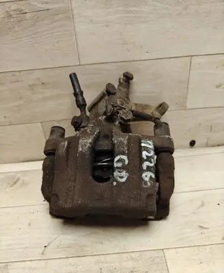 Opel Vectra C Rear brake caliper 