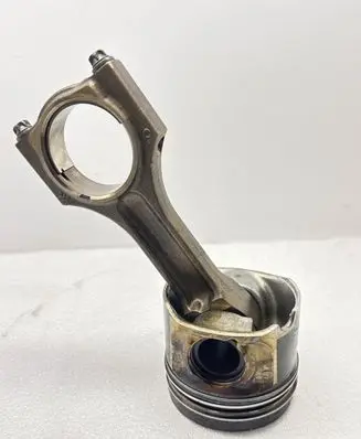 BMW 5 F10 F11 Piston with connecting rod 11257812585