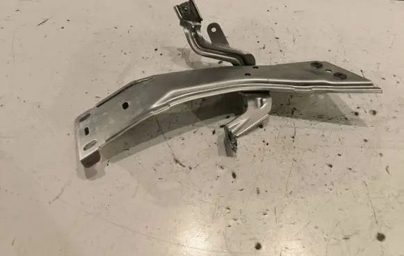 Volkswagen PASSAT B6 Other center console (tunnel) element 3C1858783A