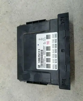 Opel Insignia A Comfort/convenience module 13575111