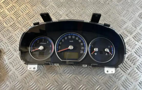 Hyundai Santa Fe Speedometer (instrument cluster) 940032B650