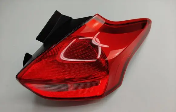 Ford Focus Rear/tail lights F1EB13404BC