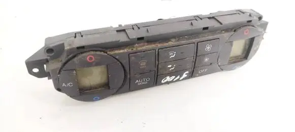 Ford Focus C-MAX Climate control unit 6N4T18C612AC W6CA51952