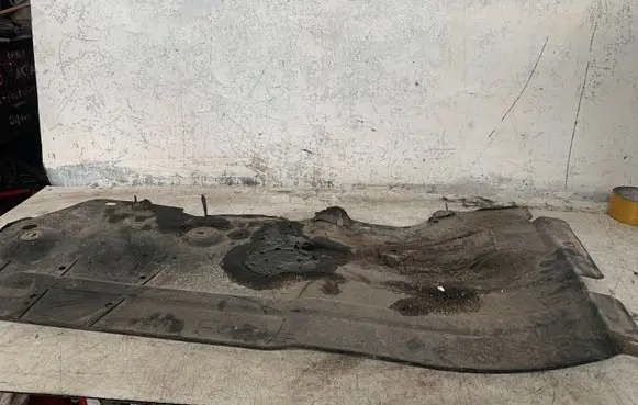 Opel Astra K Center/middle under tray cover 