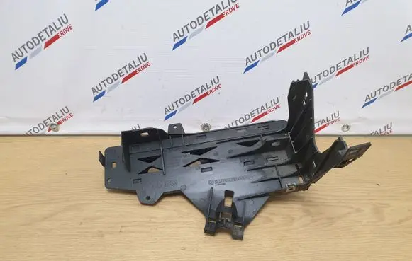 Headlight/headlamp mounting bracket