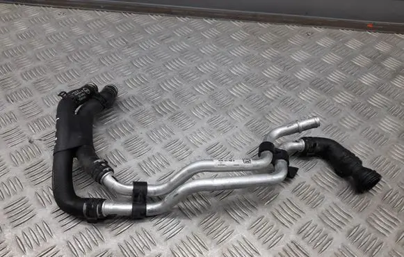 Audi A4 S4 B9 Engine coolant pipe/hose 8W0121400B