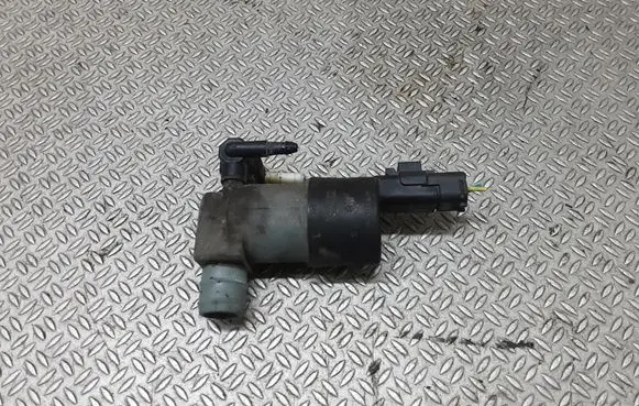 Nissan Micra Windscreen/windshield washer pump 9641553880
