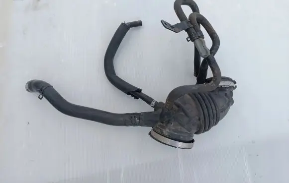 Hyundai Tucson TL Air intake hose/pipe 28130D3500