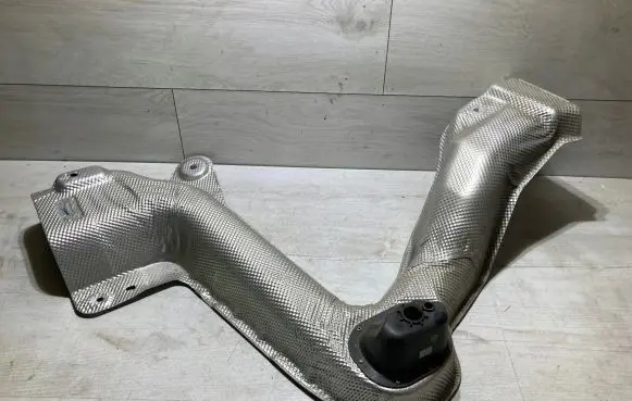 Exhaust heat shield