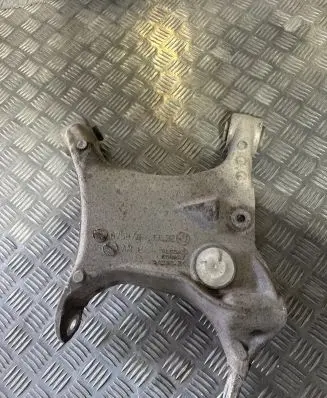 BMW 5 E60 E61 Rear upper control arm/wishbone 6758716