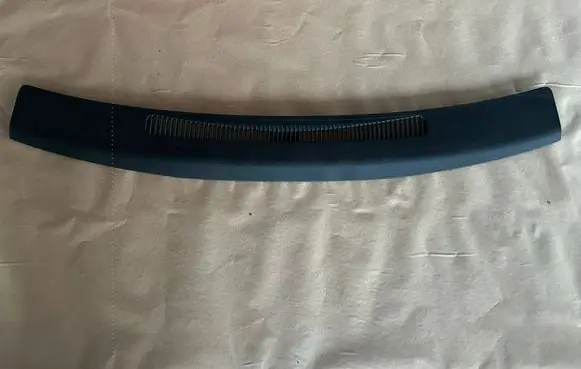 Opel Astra G Bonnet/hood grill 