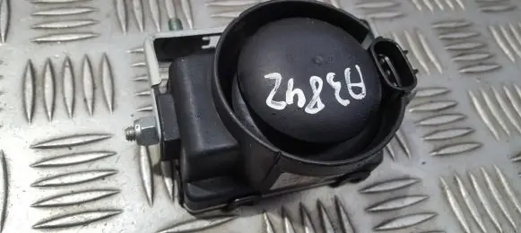 Toyota RAV 4 (XA30) Horn signal 4S5393T1 E1310021163
