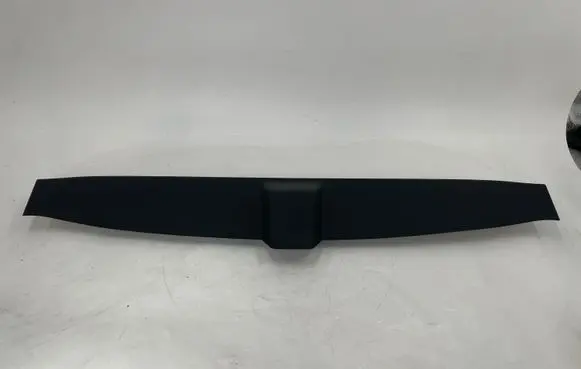 Renault Megane E-Tech Tailgate/trunk upper cover trim 909049985R