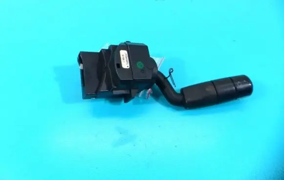 Land Rover Discovery 3 - LR3 Headlight wiper switch XPC500100PVJ IMPRK956435