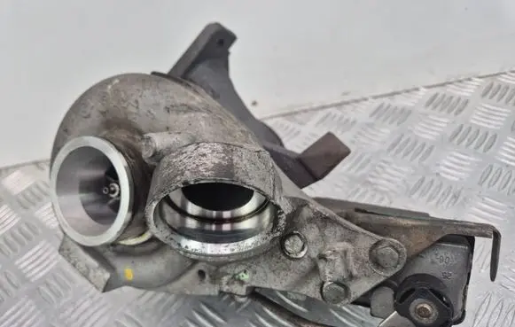 Mercedes-Benz C W203 Turbo A6460900080