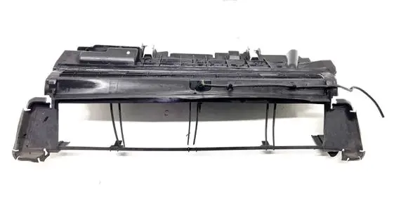 Mercedes-Benz C W204 Bottom radiator support slam panel A2045050430