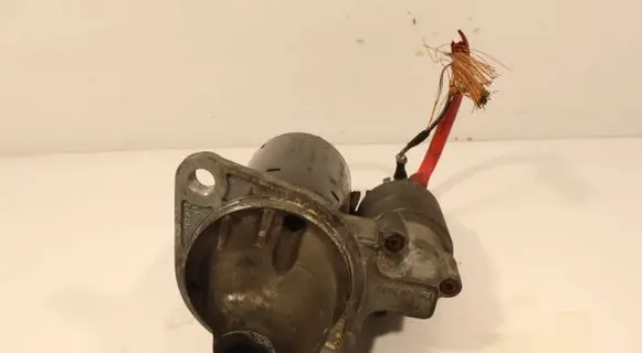 BMW 3 E90 E91 Starter motor 0001107426