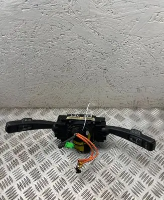 Volvo V50 Wiper turn signal indicator stalk/switch P31313108 17G521 T0790627