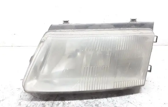 Volkswagen PASSAT B5 Headlight/headlamp 147969