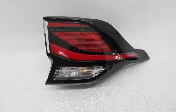 KIA Sportage Rear/tail lights 92402R2000 SP92402R2000