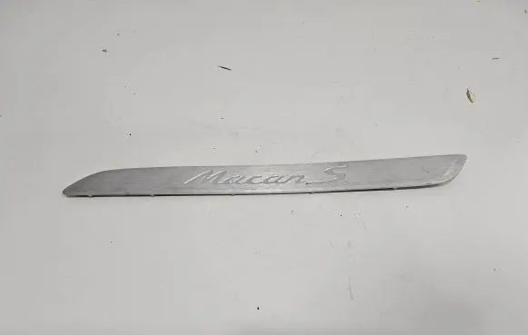 Porsche Macan (95B) Front sill trim cover 95B853467A