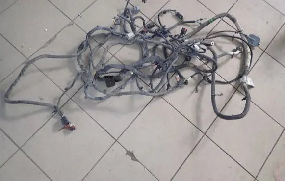 Dodge RAM Engine installation wiring loom