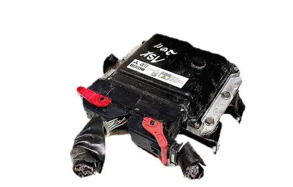 Engine ECU kit and lock set