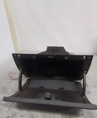 Renault Master III Glove box 685000046R