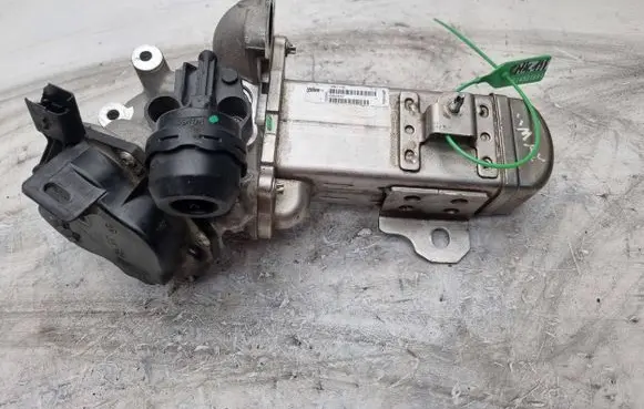 Ford Mondeo MK IV EGR valve cooler 30725855