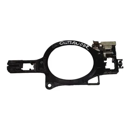 Rear door exterior handle/bracket