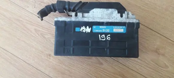 Mercedes-Benz E W124 ABS control unit/module 0055455132 0265101020 26262799