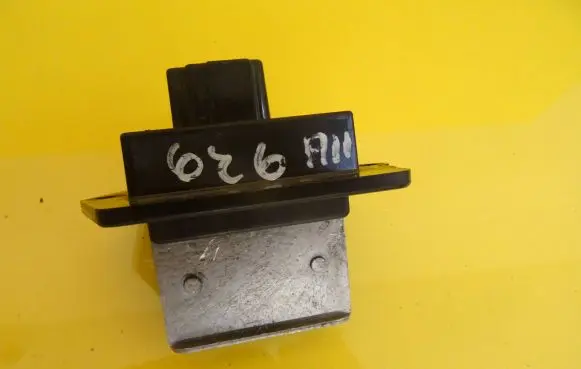 Mazda 626 Heater blower motor/fan resistor HB151GA2A5J24 HB151GA2A-5J24