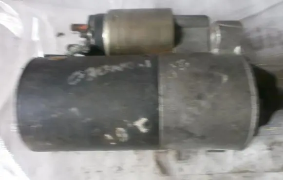 Ford Mondeo MK I Starter motor f3ru11131bb