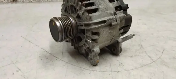 Skoda Octavia Mk3 (5E) Generator/alternator 04l903023l