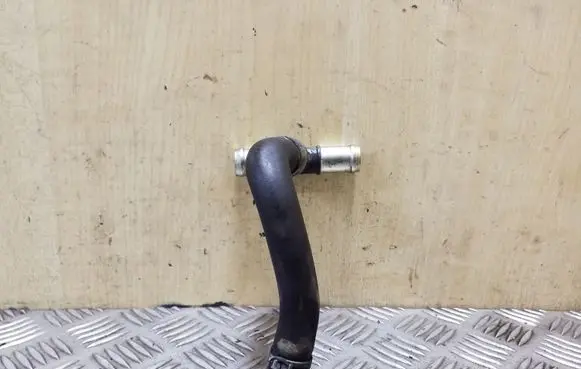 Nissan Qashqai Engine coolant pipe/hose