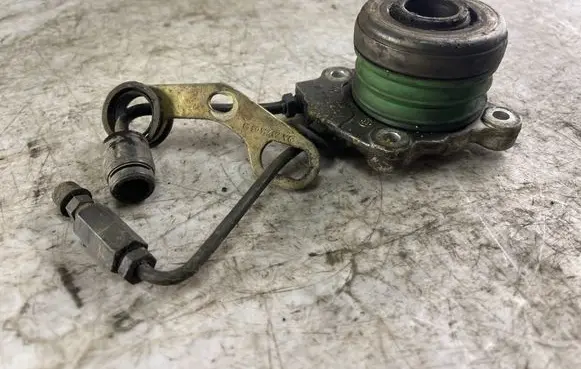 Mercedes-Benz A W168 clutch release bearing 0022501815