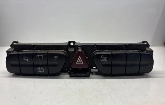 Mercedes-Benz C W203 A set of switches 2038219379