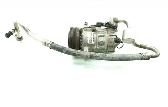 Volvo V40 Air conditioning (A/C) compressor (pump) 31348965