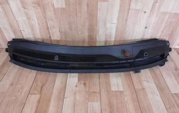 Toyota Aygo AB40 Wiper trim 557810H080