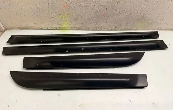 Audi A6 S6 C6 4F Front door trim (molding) 4F9853069C 4F9853070C