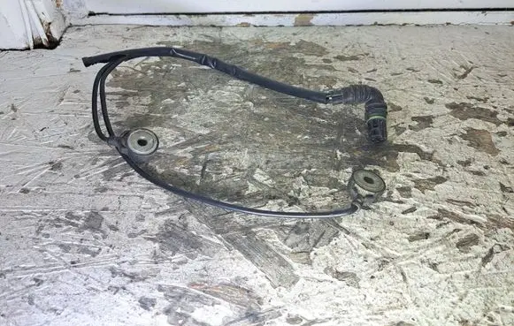 BMW X5 E53 Detonation knock sensor 0261231136 1709317