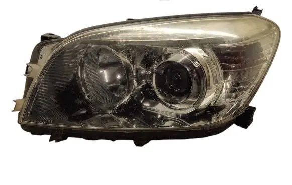 Toyota RAV 4 (XA30) Headlight/headlamp 8113042311