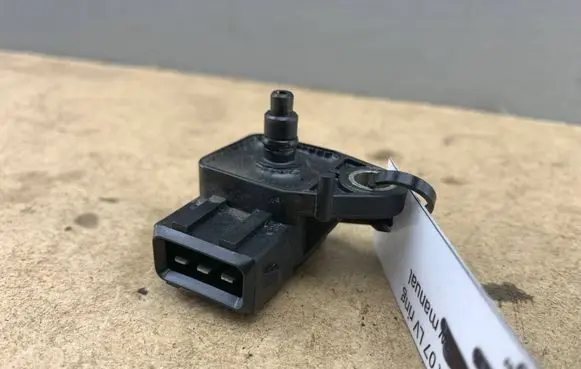BMW 3 E90 E91 Air pressure sensor 7787142 13617787142