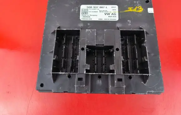Volkswagen Golf VII Comfort/convenience module 5Q0937087L