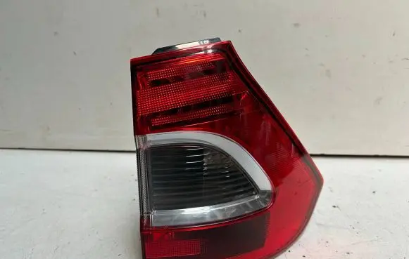 Ford S-MAX Rear/tail lights 17701012