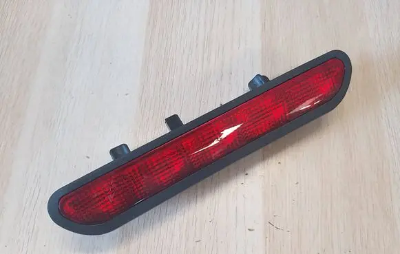 Fiat Tipo Third/center stoplight 05003099900010