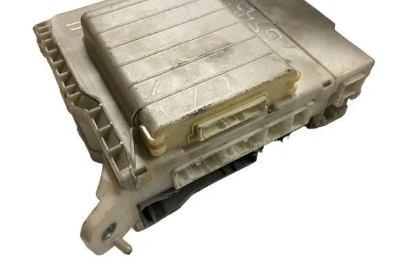 Lexus GS 300 350 430 450H Fuse box set 8267230070 609050234