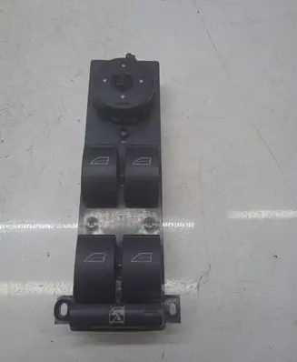 Ford Focus Electric window control switch 03168104