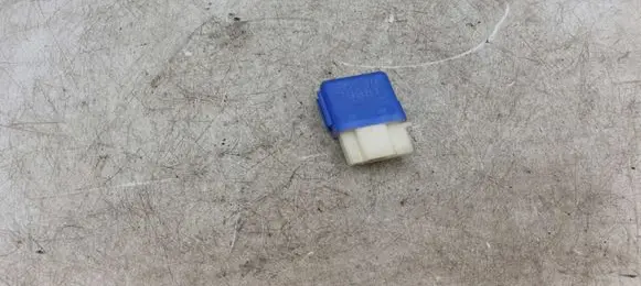 Nissan X-Trail T30 Other relay 2523079981 20210071210
